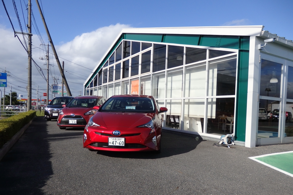 アネックス二本木試乗車置き場