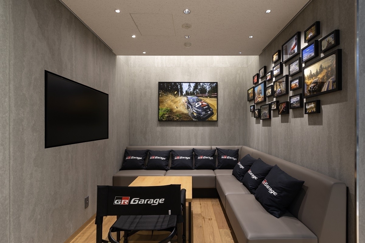 GRGarage米子_商談室