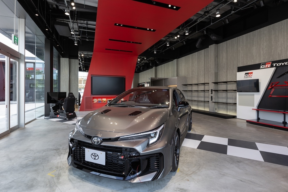 GRGarage米子_内観①