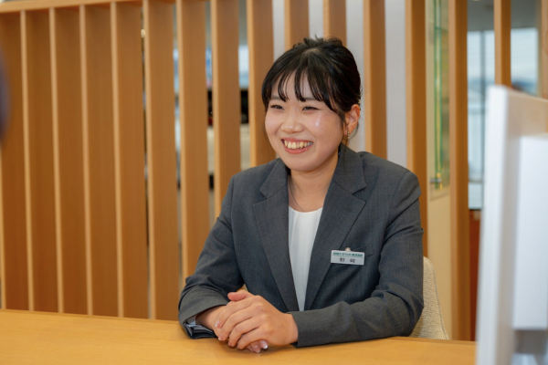採用情報_野﨑